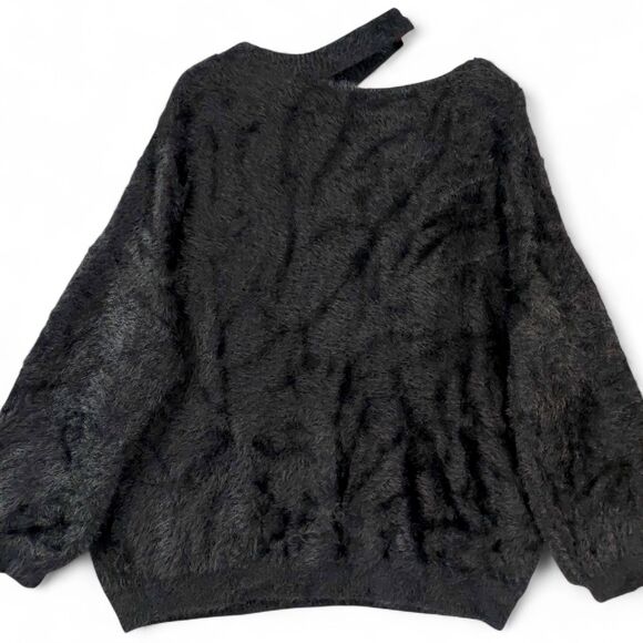 Lulus Sweater Womens Sz L Black Fuzzy Eyelash Asymmetrical Strap Neck Oversized - Picture 4 of 12